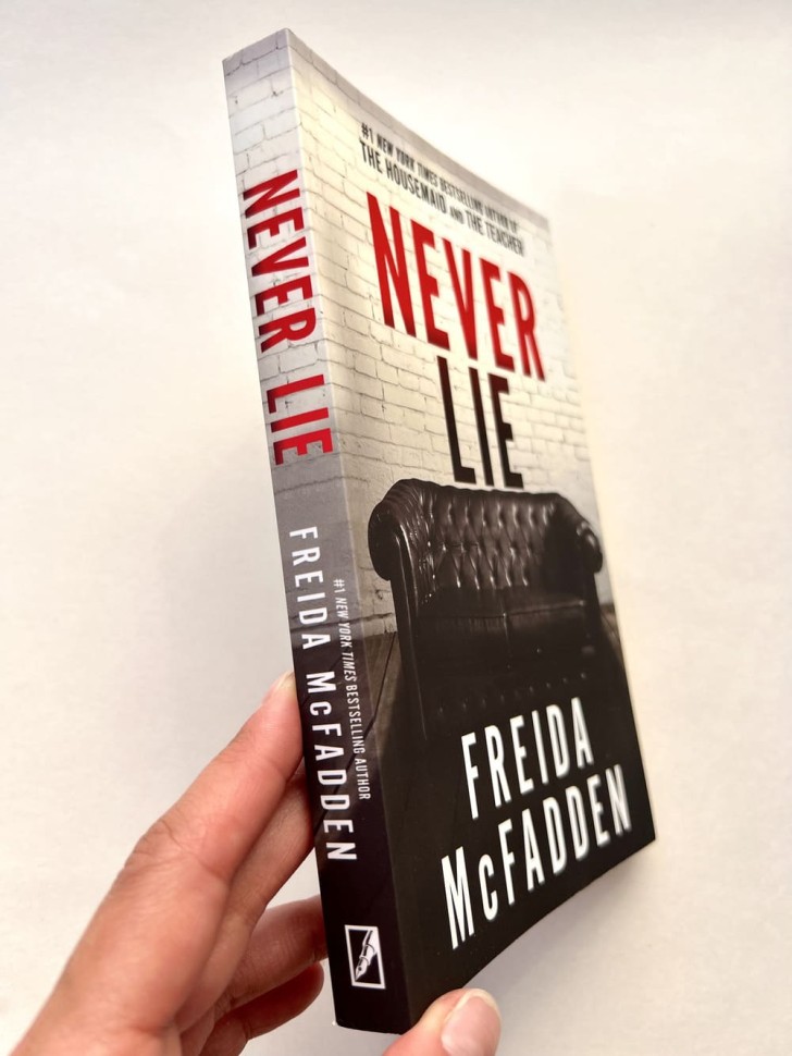 Never Lie. Никогда не лги