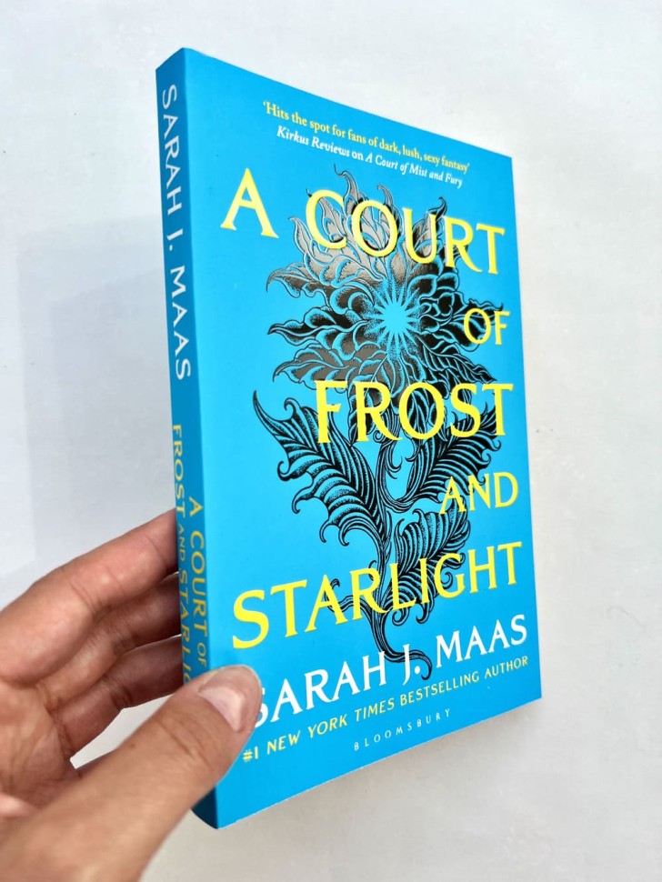 A Court of Thorns and Roses. Королевство шипов и роз. Комплект - 5 книг.