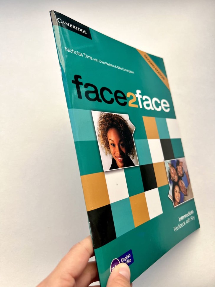 Face 2 Face (2nd) Intermediate (SB+WB)+DVD