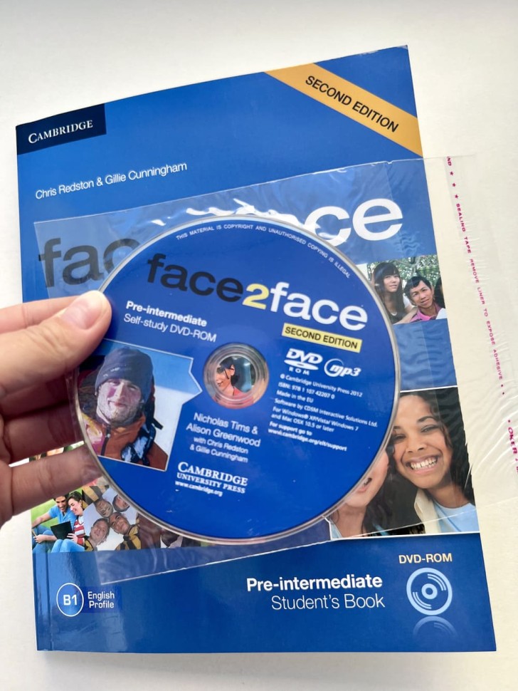 Face 2 Face (2nd) Pre Intermediate (SB+WB)+DVD