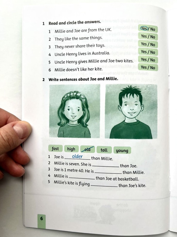 (Family and Friends Readers) 3 P.4  Two Kites. Два воздушных змея