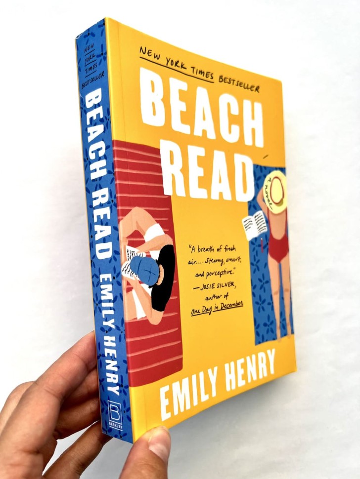 Beach Read. Пляжное чтение